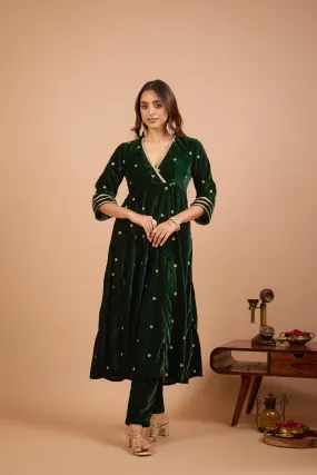 Alaya Jugni Emerald Glow Velvet Anarkali