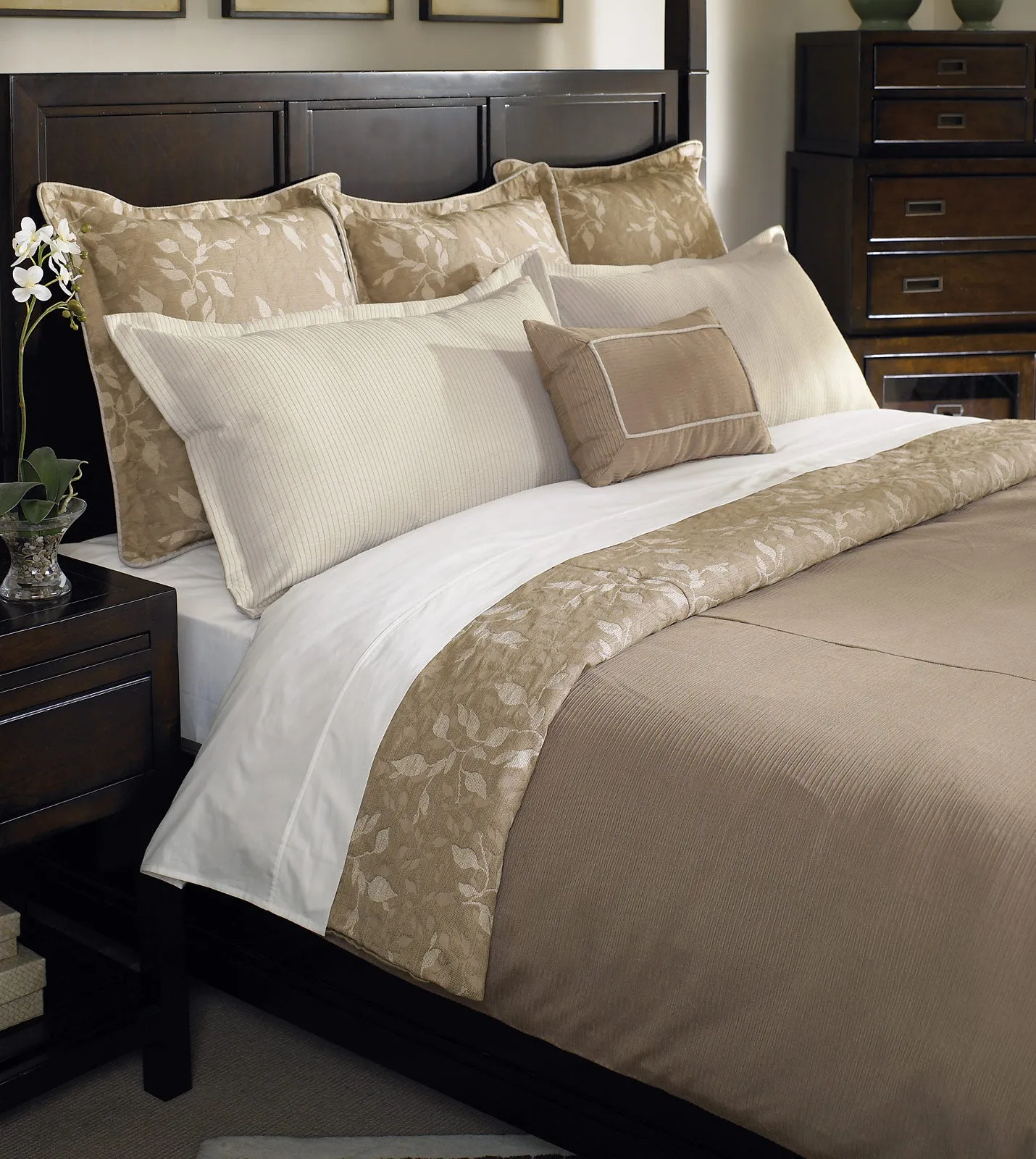 Emmy Ivory Textured Standard Sham 20x27