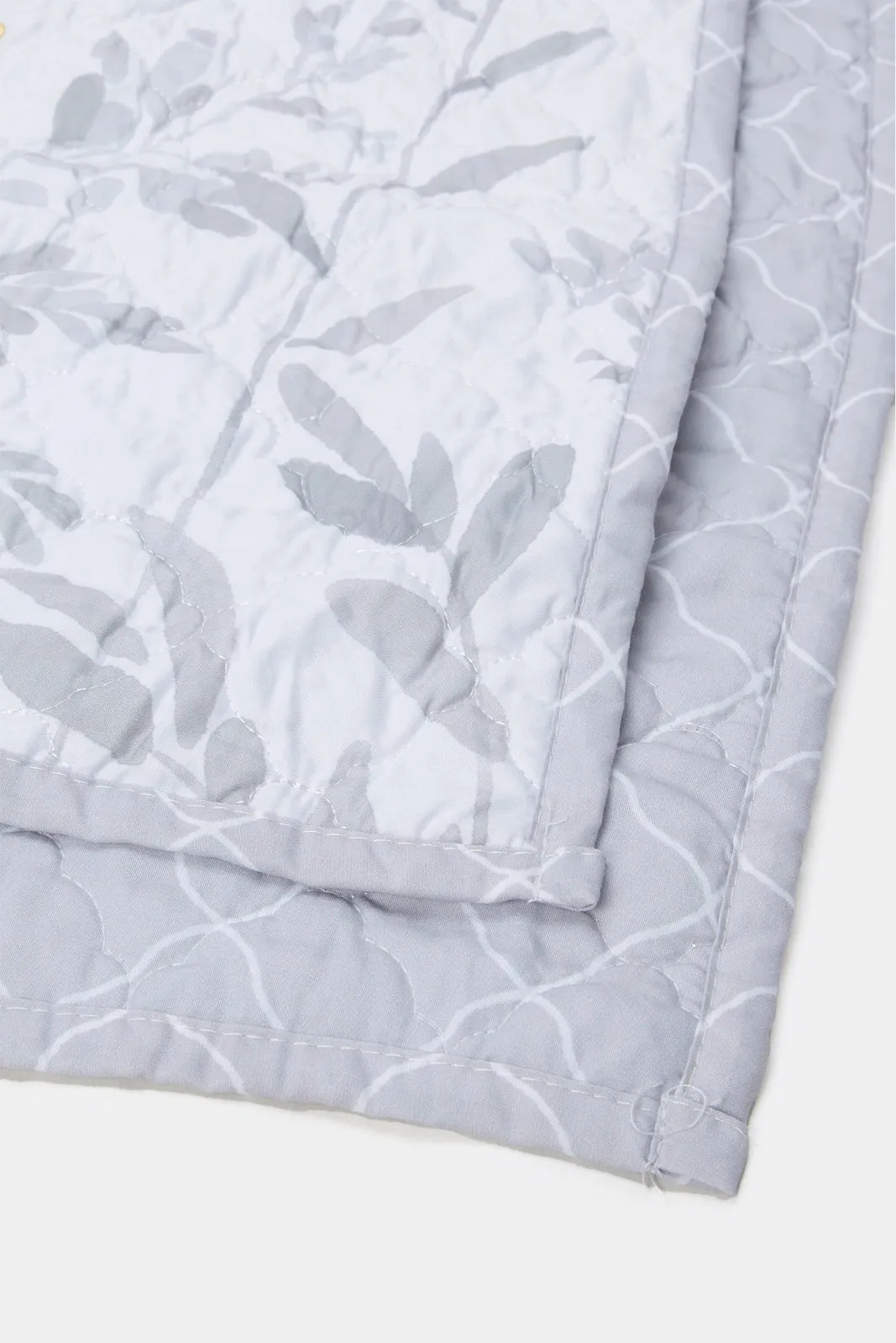 Grey 3 Piece Floral Printed Quilt (King Size)