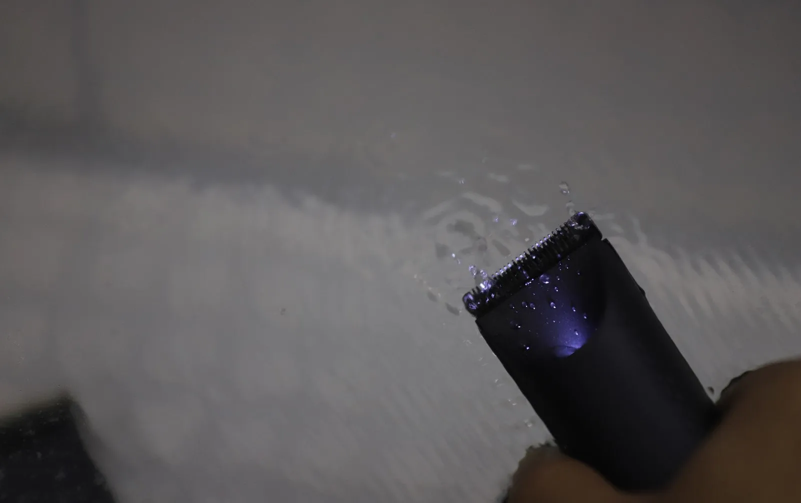 KISS Waterproof LED Trimmer