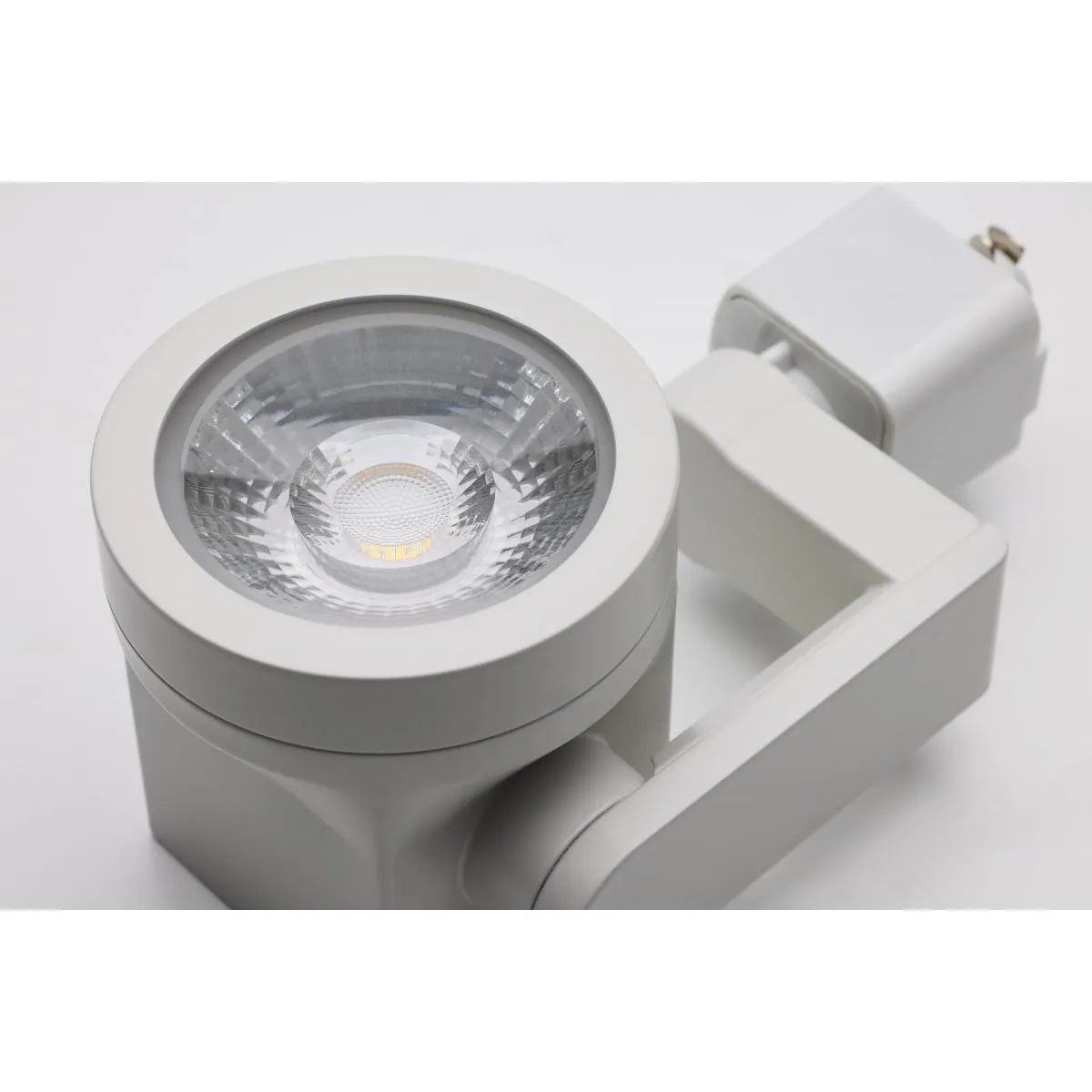 LED Lantern Style Track Head 12W 1020 Lumens 3000K, Halo, 36 Beam Angle, White Finish