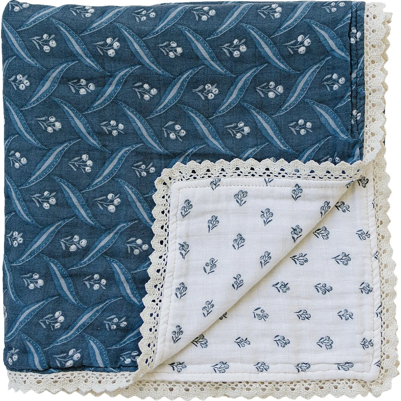 Navy Berry   Cream Berry Lace Muslin Quilt