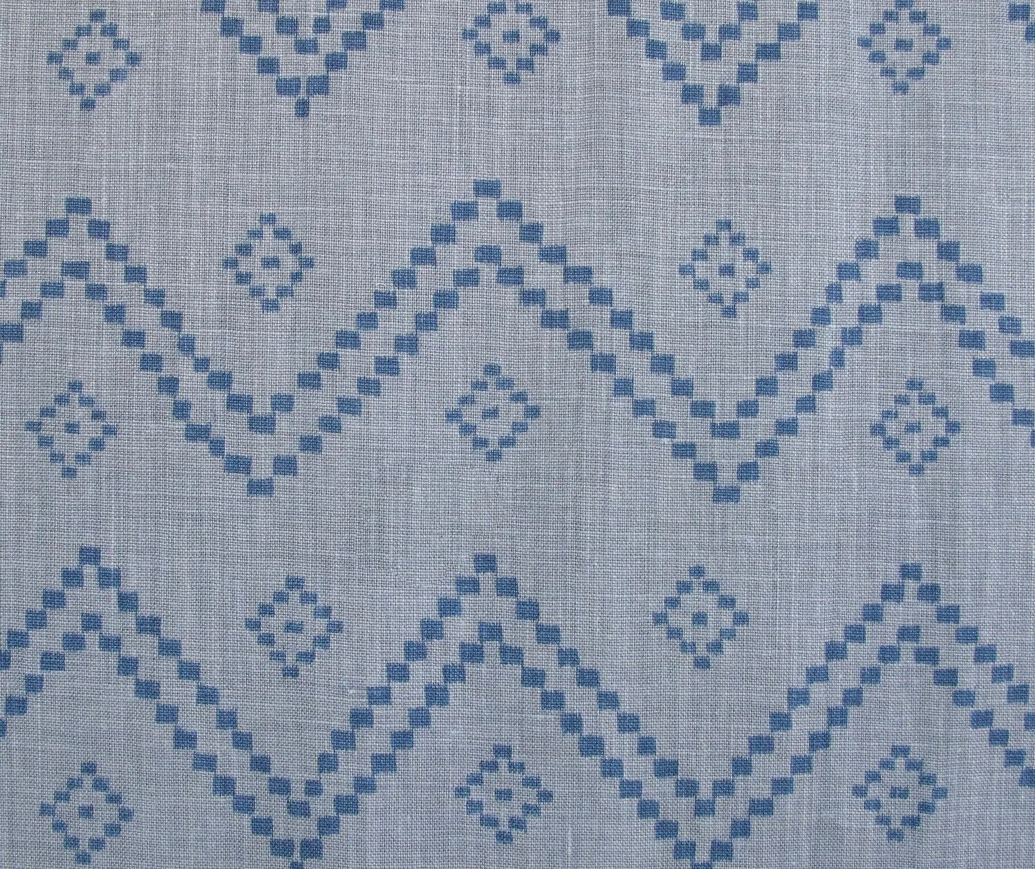 Peter Dunham Designer Pillow Cover "Taj" Mist/Blue