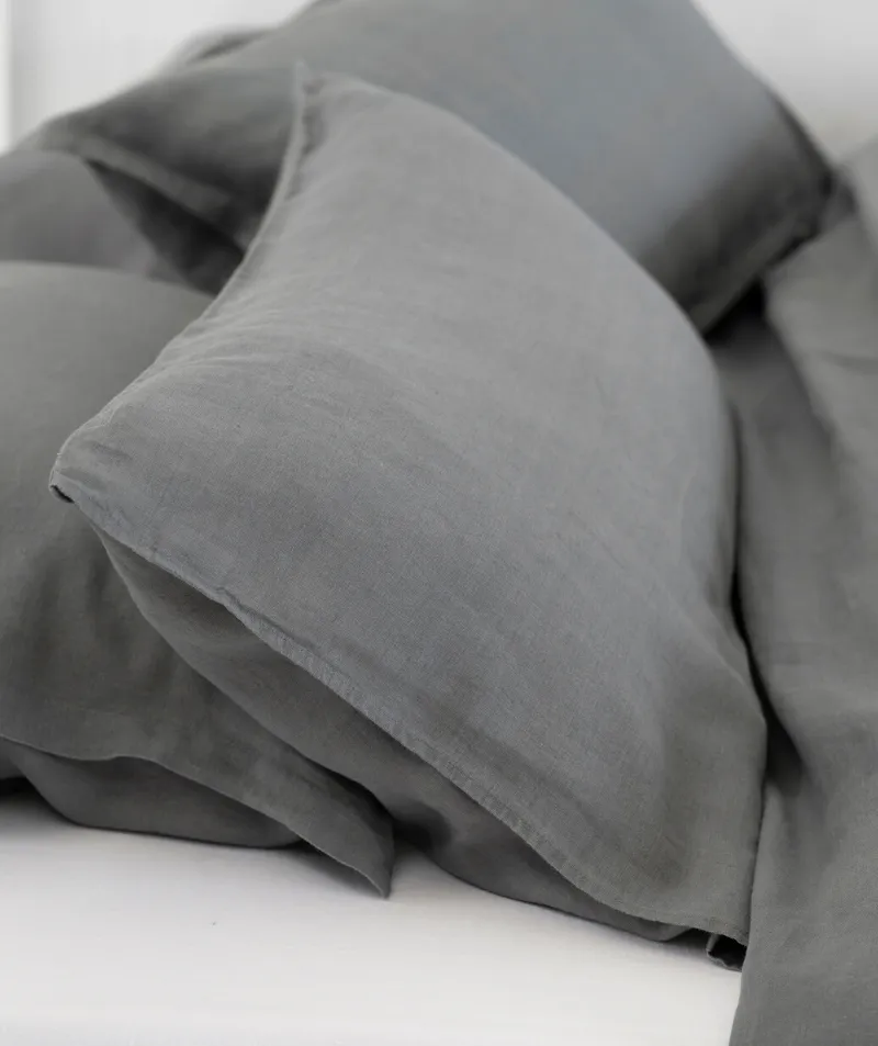 SAMPLE SALE<br>Charcoal Linen Flat Sheet<br>Double