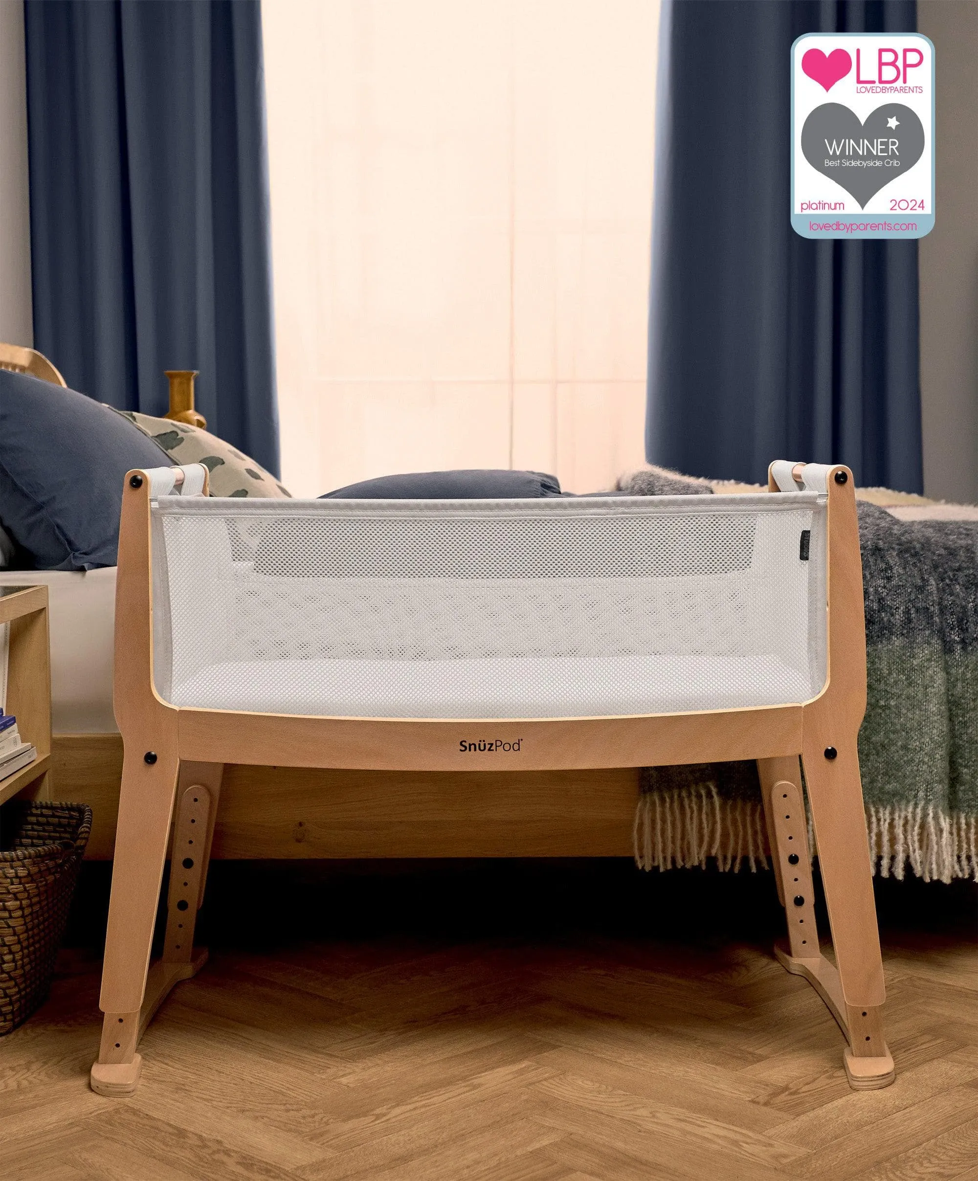 Snuzpod Studio Bedside Crib - Stockholm